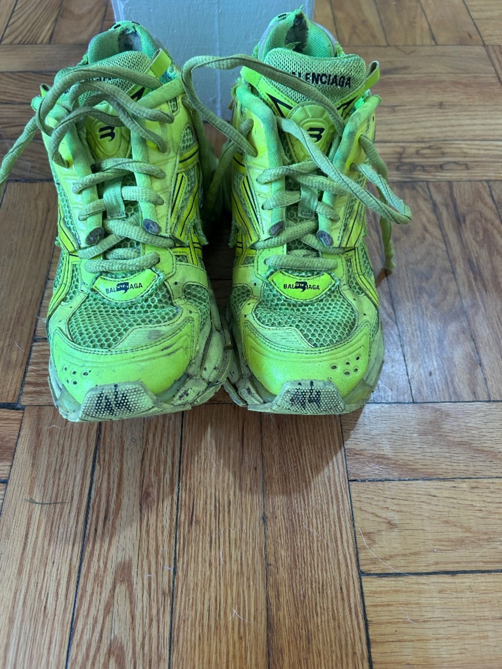 Balenciaga runner shoes size 44 US 11 men used neon